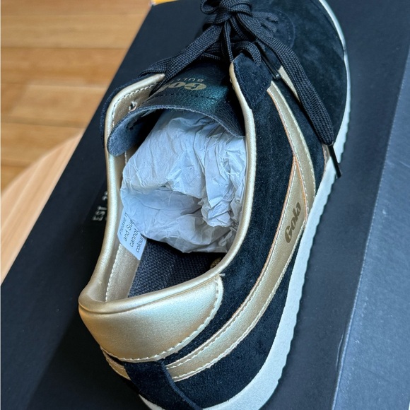 Gola Bullet Pearl Womens Casual Trainers in Black and Gold - Picture 2 of 6